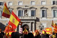 MILES DE PERSONAS SE MANIFIESTAN EN BARCELONA EN DEFENSA DE LA CONSTITUCIÓN-0FPY2732.jpg-