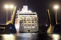 SEVILLA MONTA UN DISPOSITIVO PARA EL MAYOR CRUCERO QUE LLEGA A LA CIUDAD-0UXY1833.jpg-