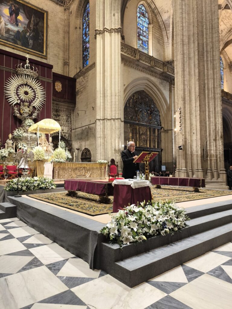 El arzobispo Saiz propone un observatorio permanente de piedad popular como continuación del congreso&nbsp;internacional